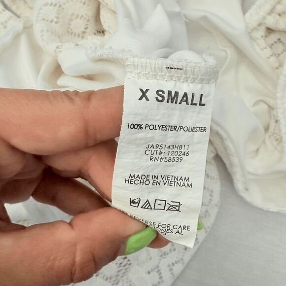 Speechless Dress Cold Shoulder Scalloped Trim Floral Lace Shift Sundress X Small - Picture 4 of 8